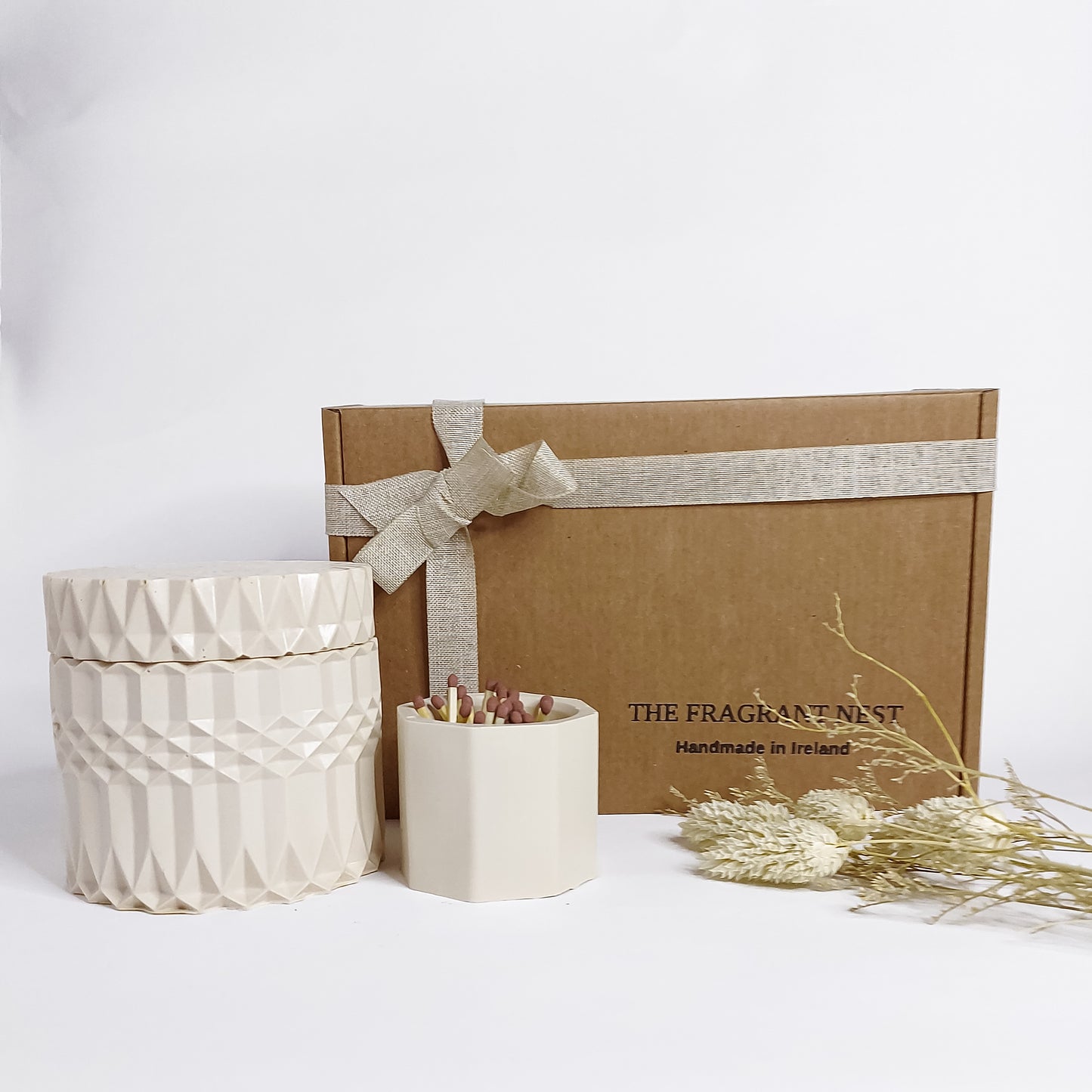 Olive, Thyme & Bergamot Scented Candle - Geo Candle Gift Set